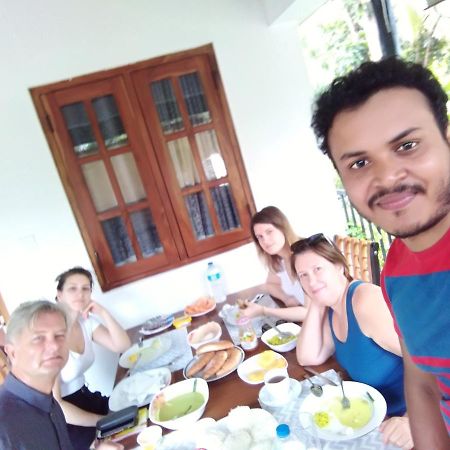 Autumn Home Stay Dambulla Extérieur photo